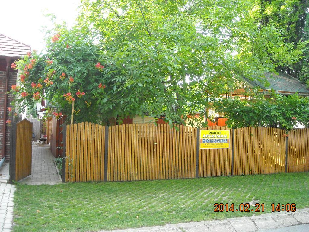 Demeter Apartman Хайдусобосло Номер фото